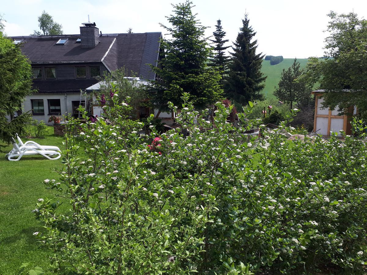 Ferienwohnung Aronia Garten Oberwiesenthal Exterior photo